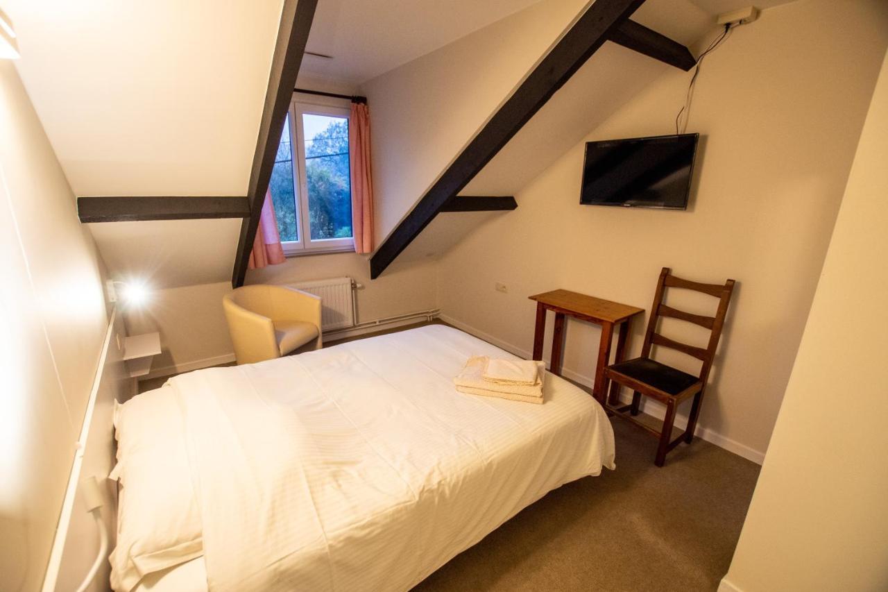 Hotel Le Vieux Moulin 2*